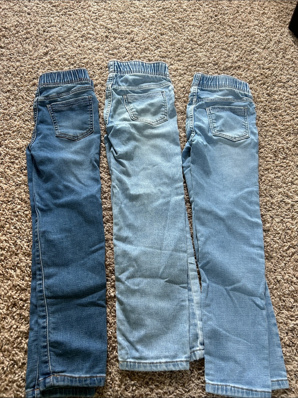 Maurices Girls Light to Medium Blue Denim Jeans Set - Picture 2 of 2